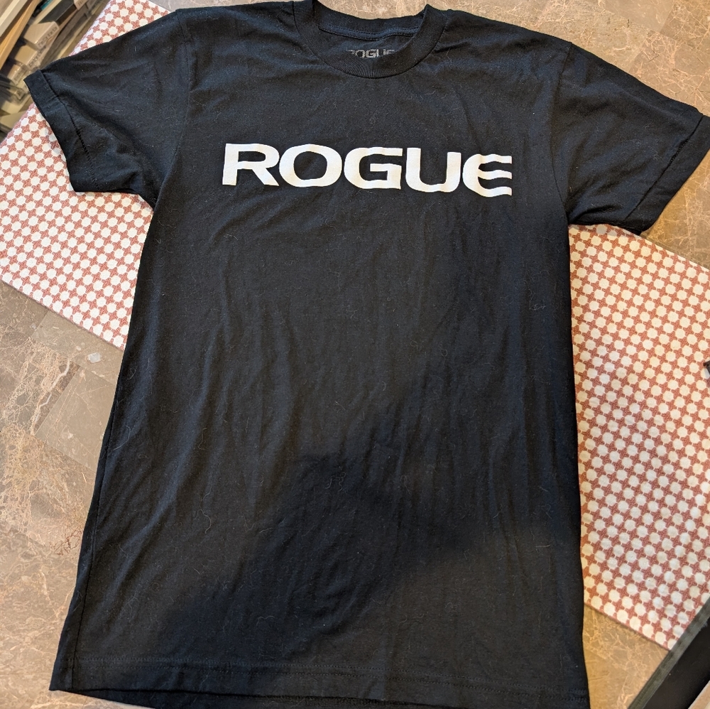Rogue Black Short Sleeve Tee - Canadian